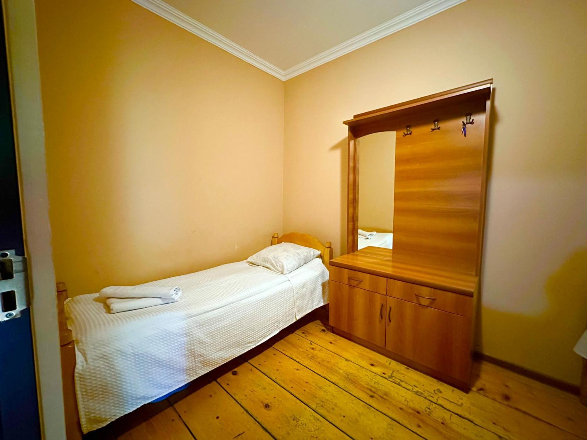 Mziuri Guest House ميستيا المظهر الخارجي الصورة
