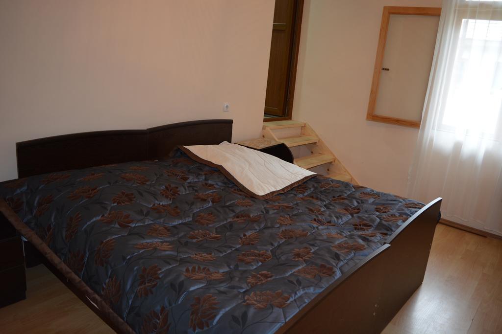 Mziuri Guest House ميستيا المظهر الخارجي الصورة