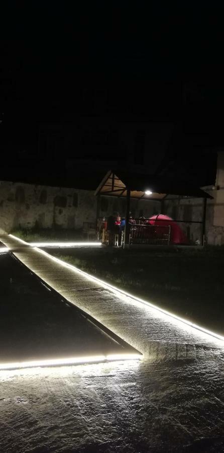 Mziuri Guest House ميستيا المظهر الخارجي الصورة